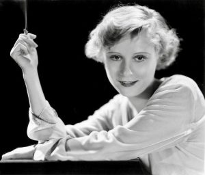 Peg Entwhistle, 1932