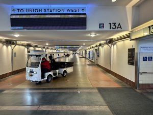 Underpass below platforms