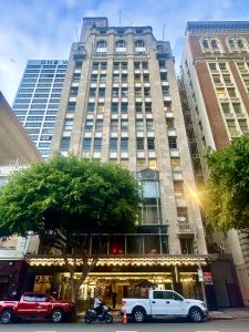 Oviatt Building